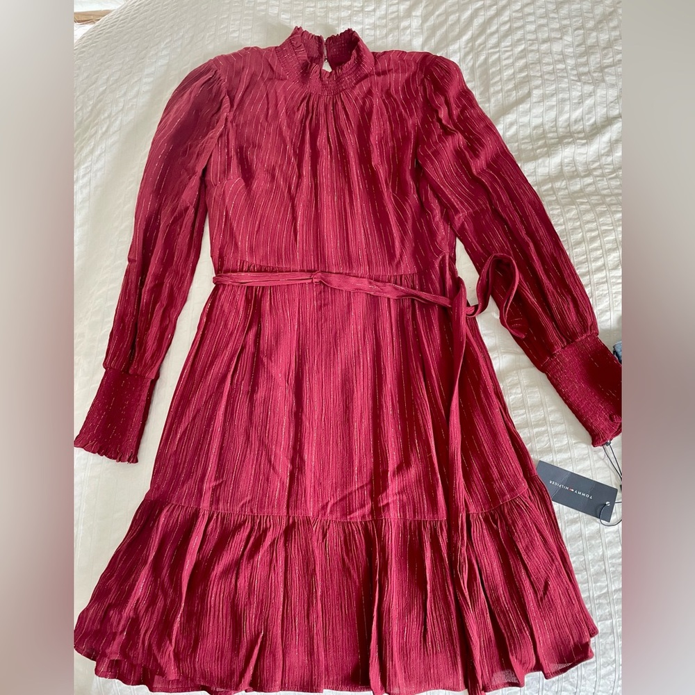Tommy Hilfiger high collar cocktail or work dress. Delicate gold lines on Ruby